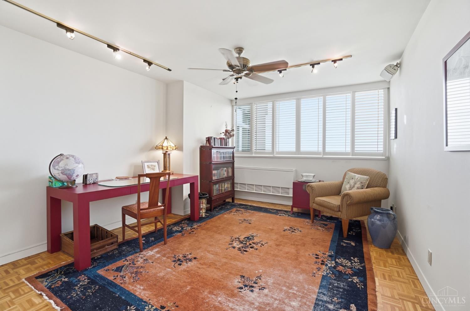 2324 Madison Road, Unit 1502 Cincinnati, OH 45208 - Photo 20 of 41
