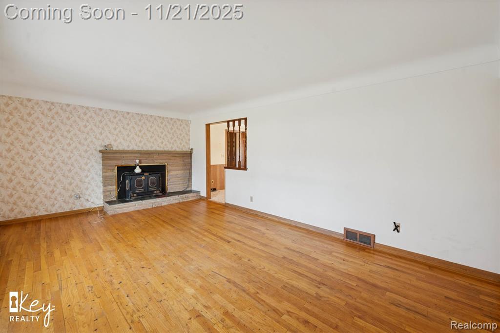 15769 Haggerty Road Belleville, MI 48111 - Photo 7 of 63