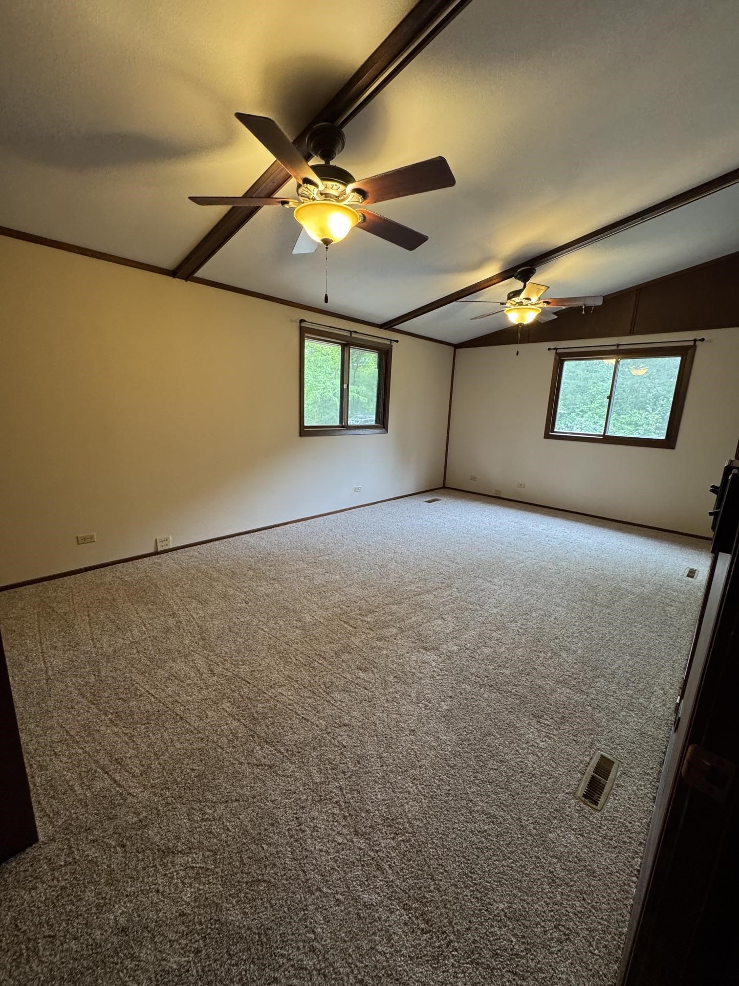 7705 East Rockton Road Roscoe, IL 61073 - Photo 8 of 16