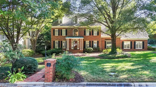 $1,074,900 | 200 Manchester Place, Greensboro, NC 27410