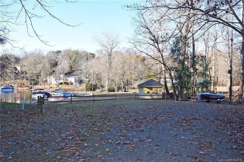 13628 Pine Harbor Road Charlotte, NC 28278 - Photo 1 of 6 Gallery Image 1