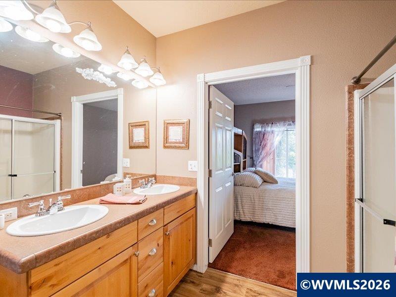 33842 Brewster Road Lebanon, OR 97355 - Photo 16 of 38
