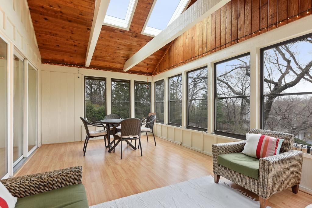 7019 Valley View Road Edina, MN 55439 - Photo 11 of 47 Gallery Image 11