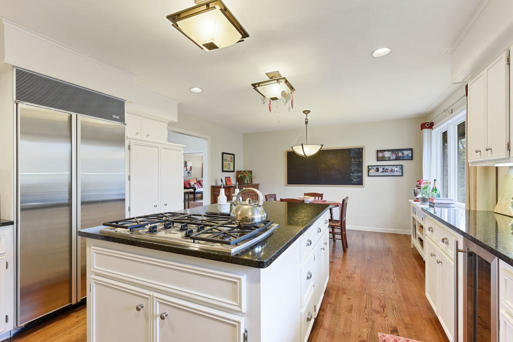 7019 Valley View Road Edina, MN 55439 - Photo 14 of 47 Gallery Image 14
