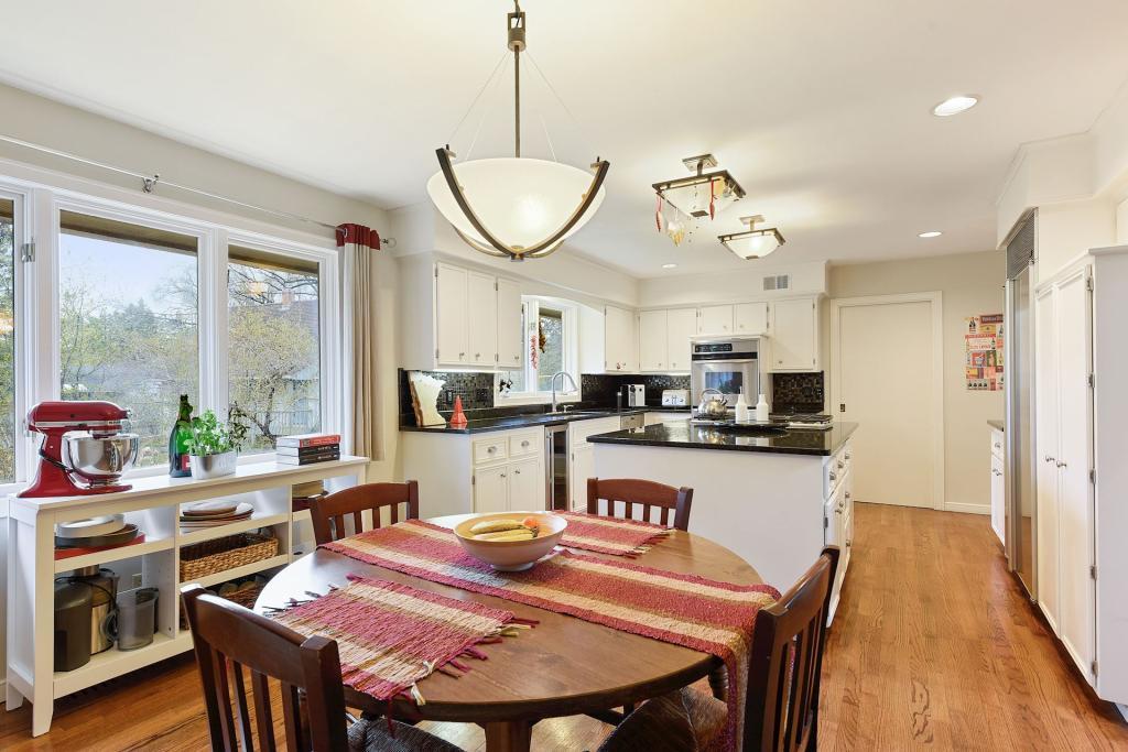 7019 Valley View Road Edina, MN 55439 - Photo 16 of 47 Gallery Image 16