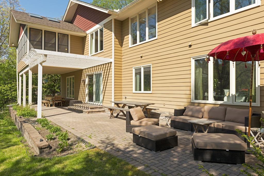 7019 Valley View Road Edina, MN 55439 - Photo 28 of 47 Gallery Image 28