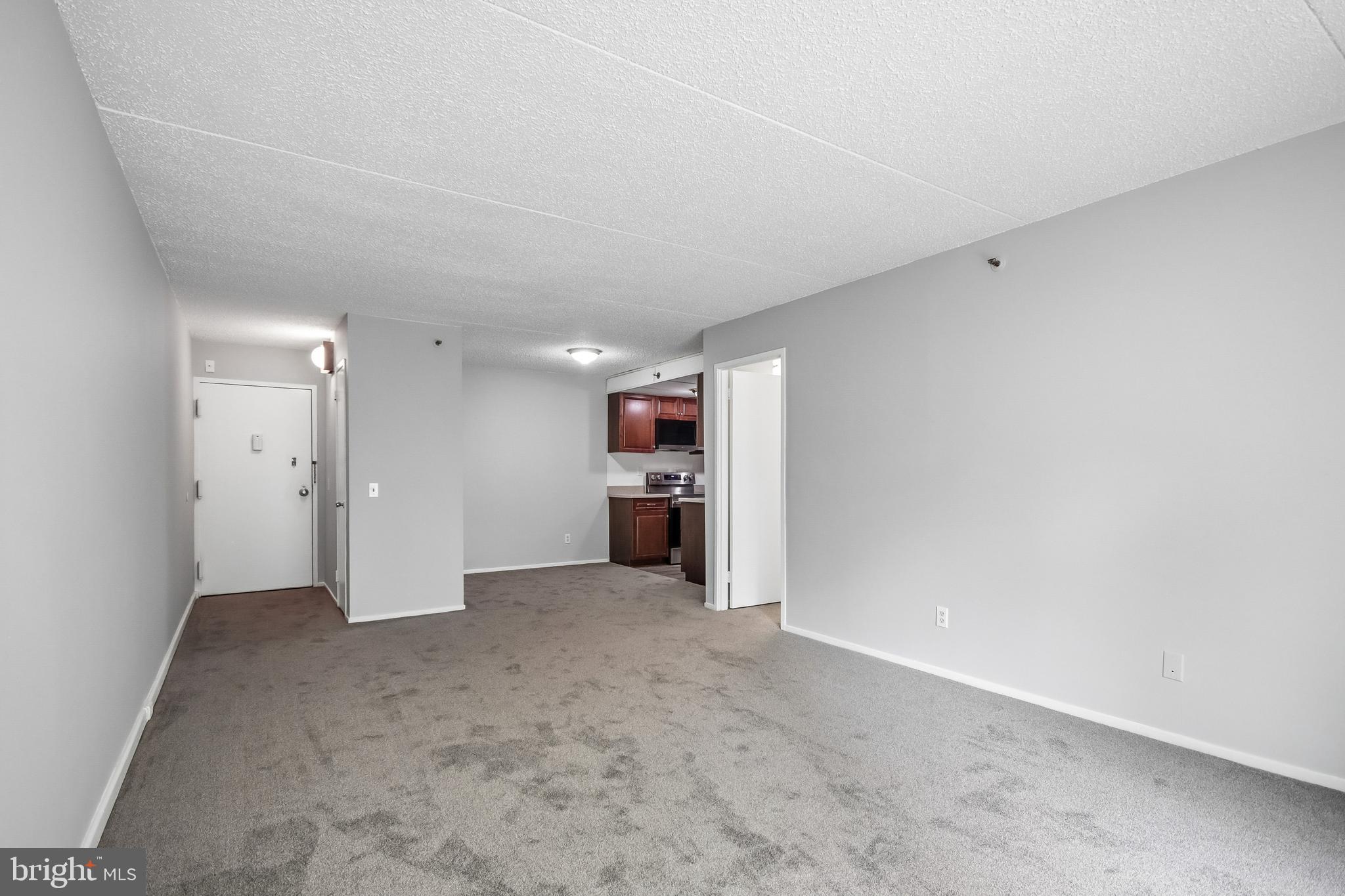 5911 Edsall Road, Unit 309 Alexandria, VA 22304 - Photo 16 of 25