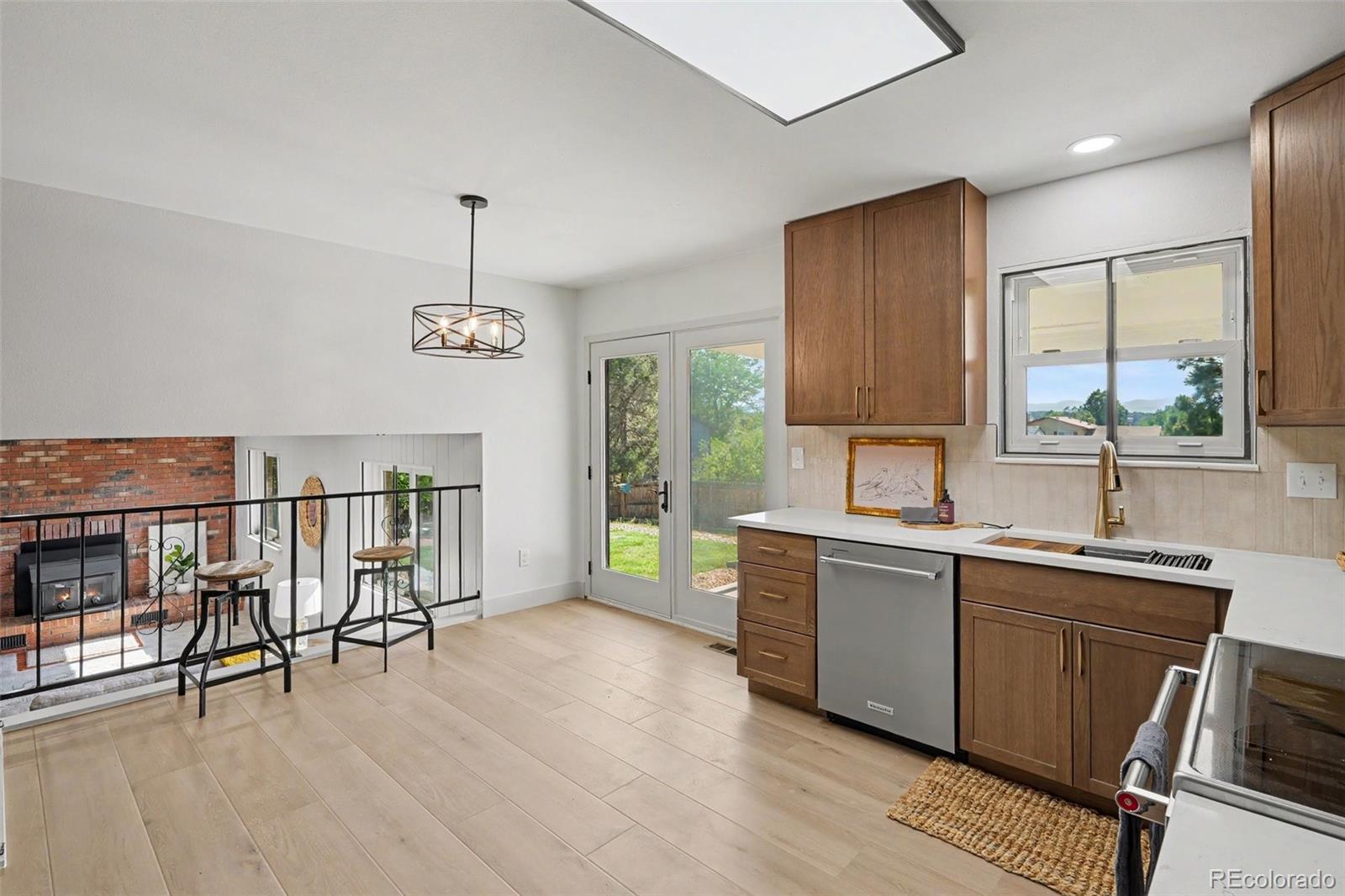 2065 South Rifle Street Aurora, CO 80013 - Photo 10 of 34