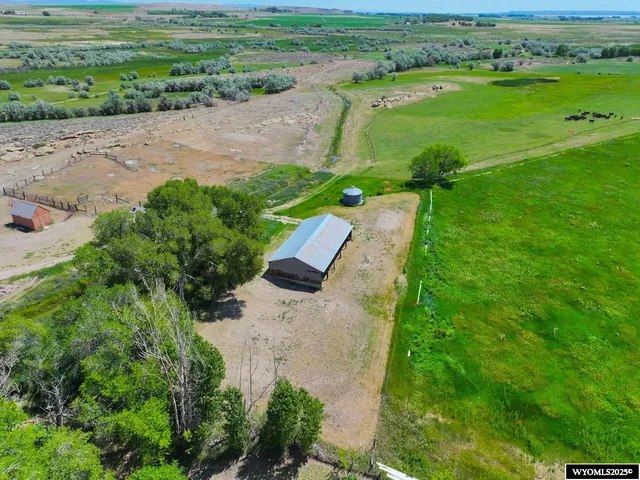 $1,150,000 | 785 West Pavillion Road, Pavillion, WY 82523