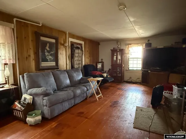 $1,150,000 | 785 West Pavillion Road, Pavillion, WY 82523