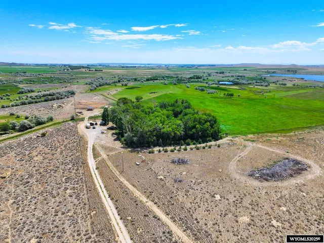 $1,150,000 | 785 West Pavillion Road, Pavillion, WY 82523