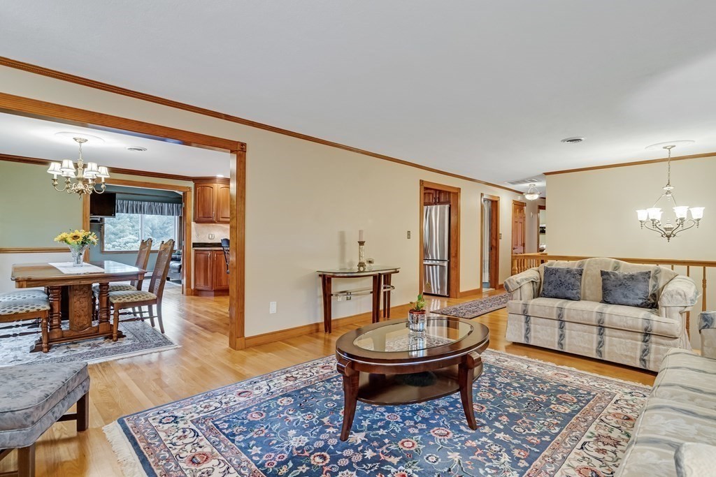 235 Worthen Road East Lexington, MA 02421 - Photo 6 of 31