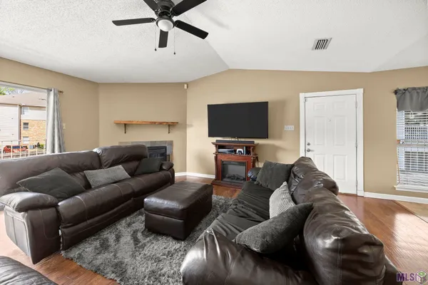 $127,500 | 5113 Nicholson Drive, Unit A46, Baton Rouge, LA 70820