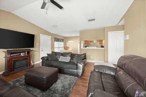 $127,500 | 5113 Nicholson Drive, Unit A46, Baton Rouge, LA 70820