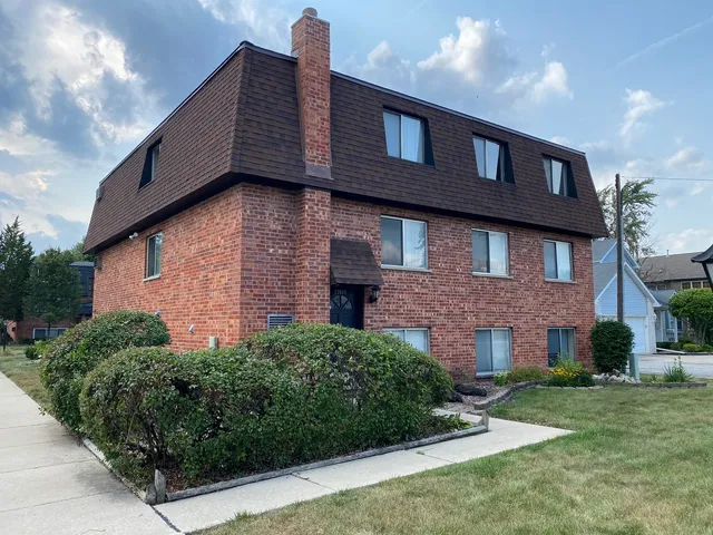 $1,650 | 17812 Oak Park Avenue, Unit 2N, Tinley Park, IL 60477
