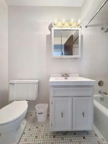 $1,650 | 17812 Oak Park Avenue, Unit 2N, Tinley Park, IL 60477