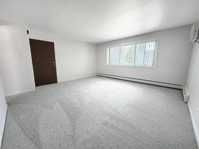 $1,650 | 17812 Oak Park Avenue, Unit 2N, Tinley Park, IL 60477