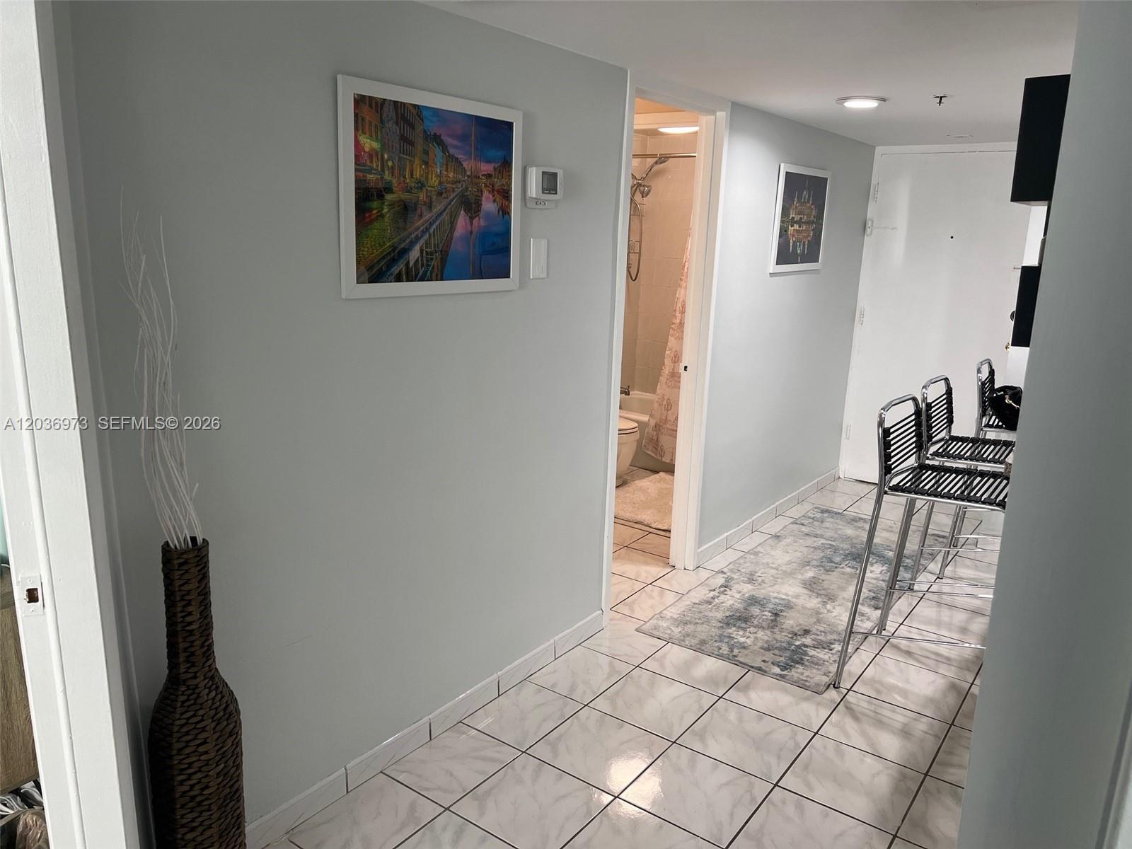 100 Lincoln Road, Unit 1001 Miami Beach, FL 33139 - Photo 8 of 47
