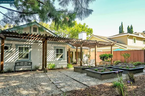 $1,525,000 | 211 Monte Carlo Way, Danville, CA 94506