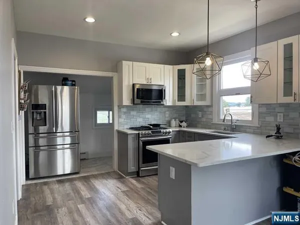 $2,500 | 125 Marsellus Place, Unit 2, Garfield, NJ 07026