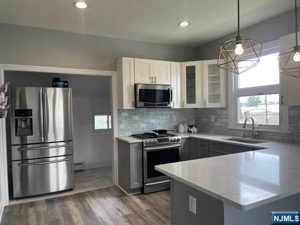 $2,500 | 125 Marsellus Place, Unit 2, Garfield, NJ 07026