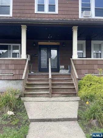 $2,500 | 125 Marsellus Place, Unit 2, Garfield, NJ 07026