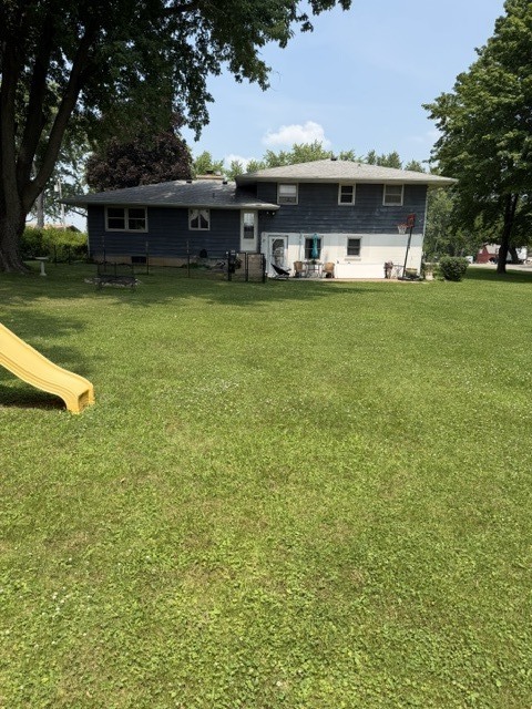 360 Swanson Road Sycamore, IL 60178 - Photo 3 of 7 Gallery Image 3