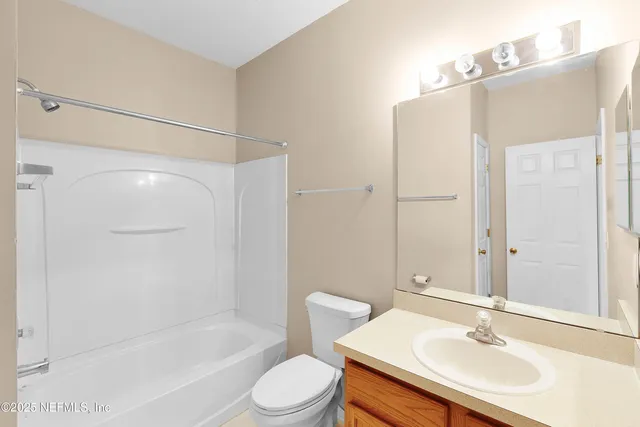 $229,900 | 12301 Kernan Forest Boulevard, Unit 2702, Jacksonville, FL 32225