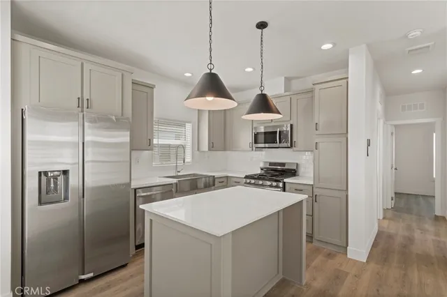 $169,900 | 630 South Maple Avenue, Unit 7, Montebello, CA 90640