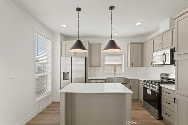 $169,900 | 630 South Maple Avenue, Unit 7, Montebello, CA 90640