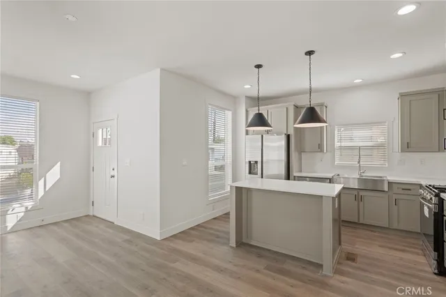 $169,900 | 630 South Maple Avenue, Unit 7, Montebello, CA 90640