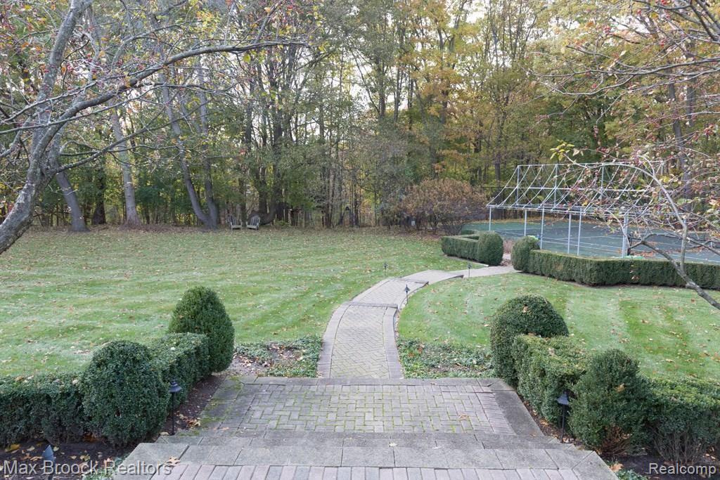 1201 Trowbridge Road Bloomfield Hills, MI 48304 - Photo 53 of 58 1201TrowbridgeRd-53.jpg