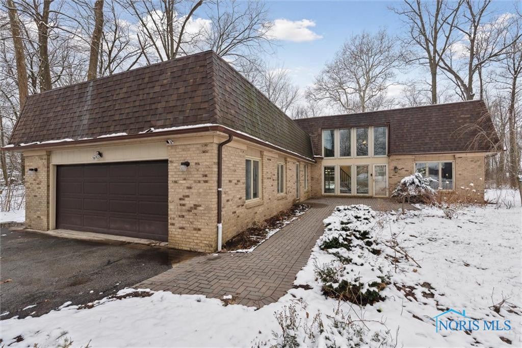 3625 Herr Road Sylvania, OH 43560 - Photo 1 of 36 Gallery Image 1