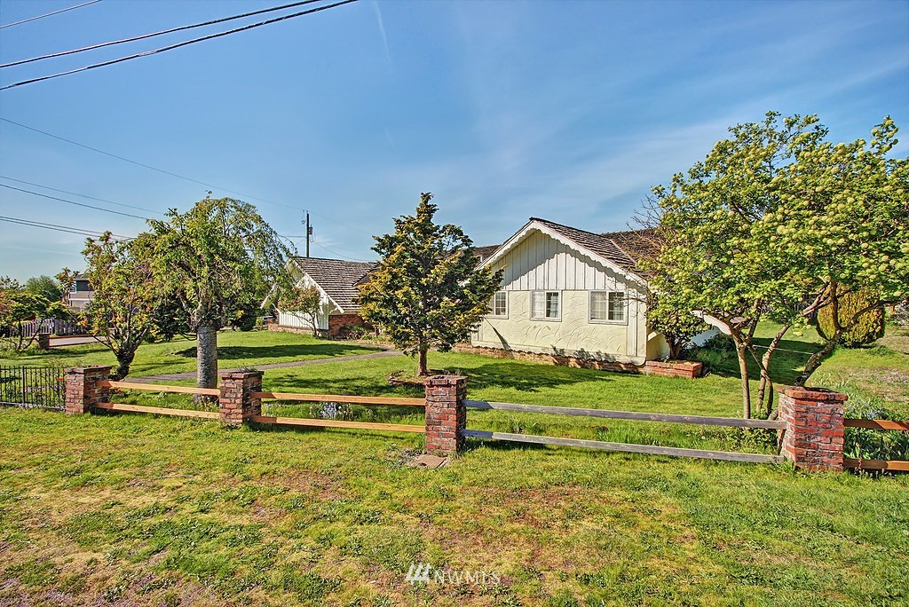 630 High Avenue South Renton, WA 98057 - Photo 7 of 18