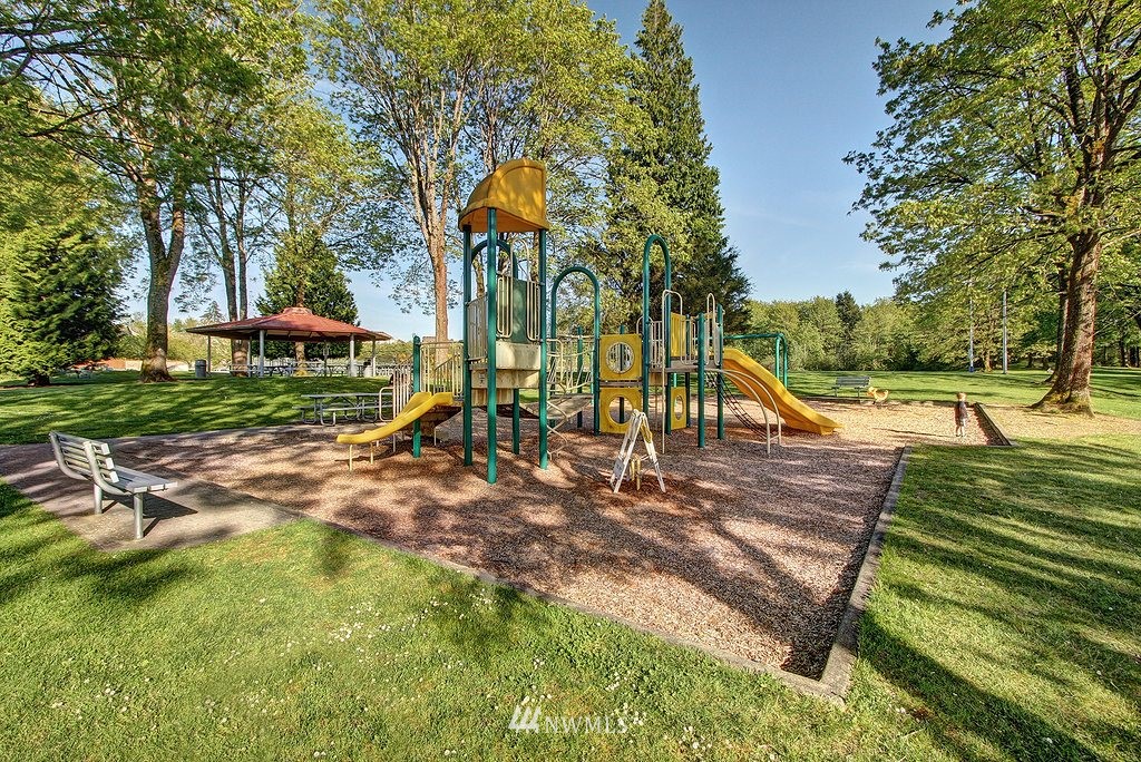 630 High Avenue South Renton, WA 98057 - Photo 10 of 18