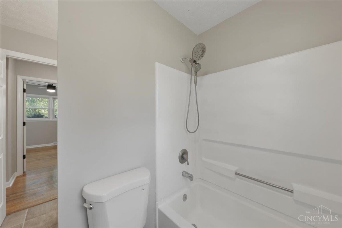 6611 Hendrickson Road Middletown, OH 45044 - Photo 29 of 62