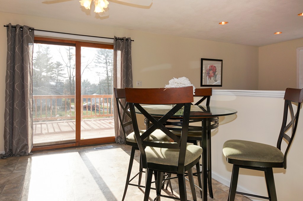 14 Harnden Road Billerica, MA 01821 - Photo 7 of 27 Gallery Image 7