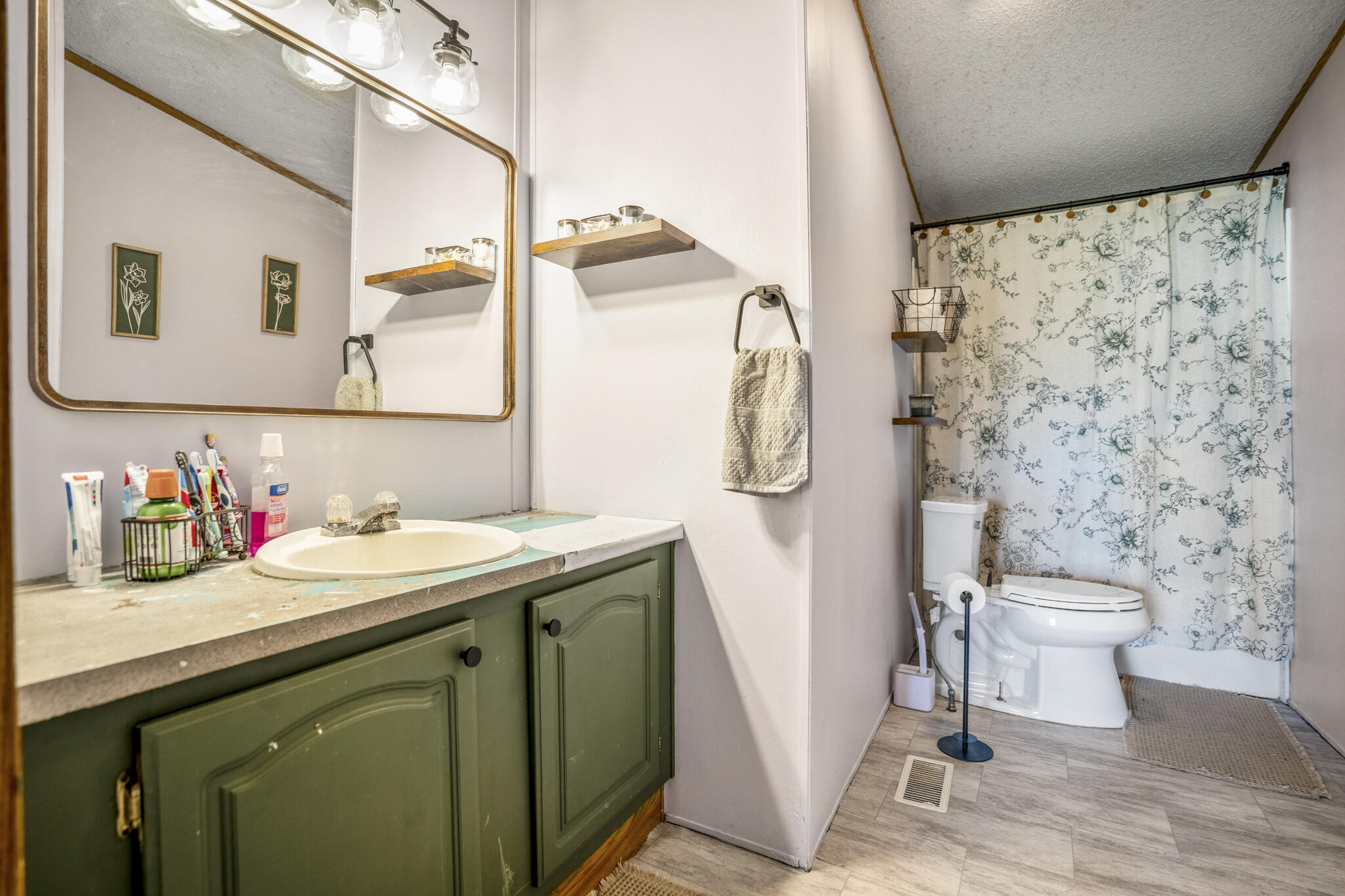 7452 Edison Street Russells Point, OH 43348 - Photo 17 of 32