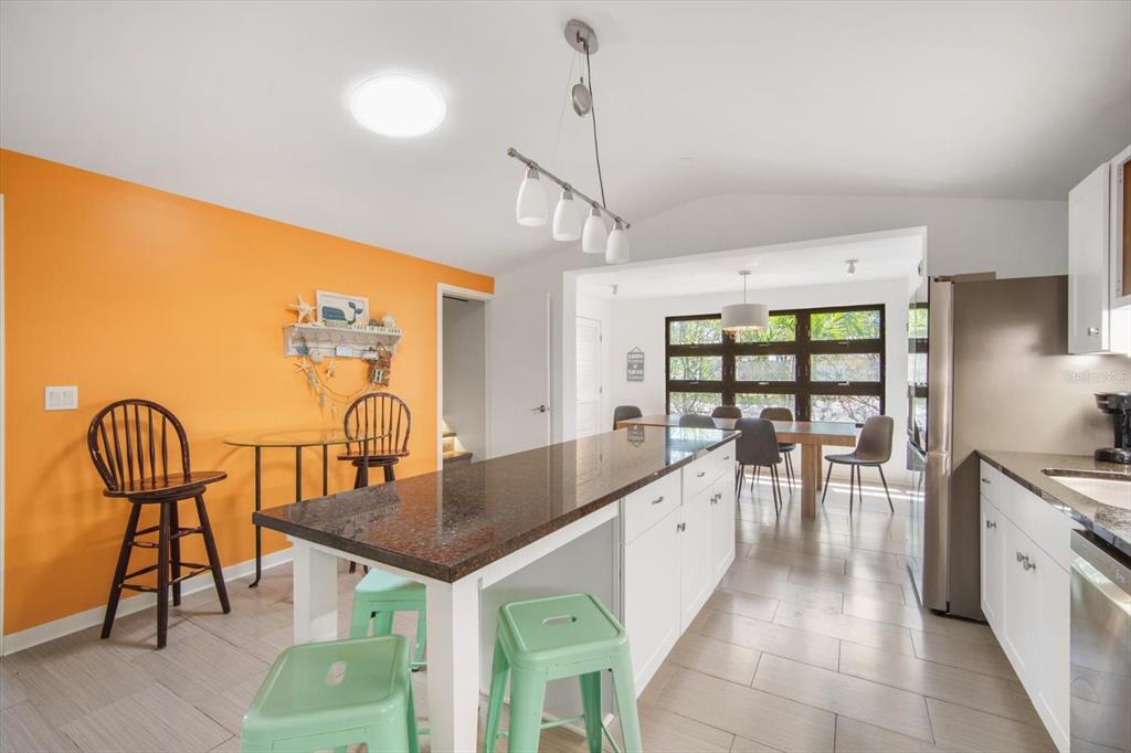 402 71st Street Holmes Beach, FL 34217 - Photo 15 of 70