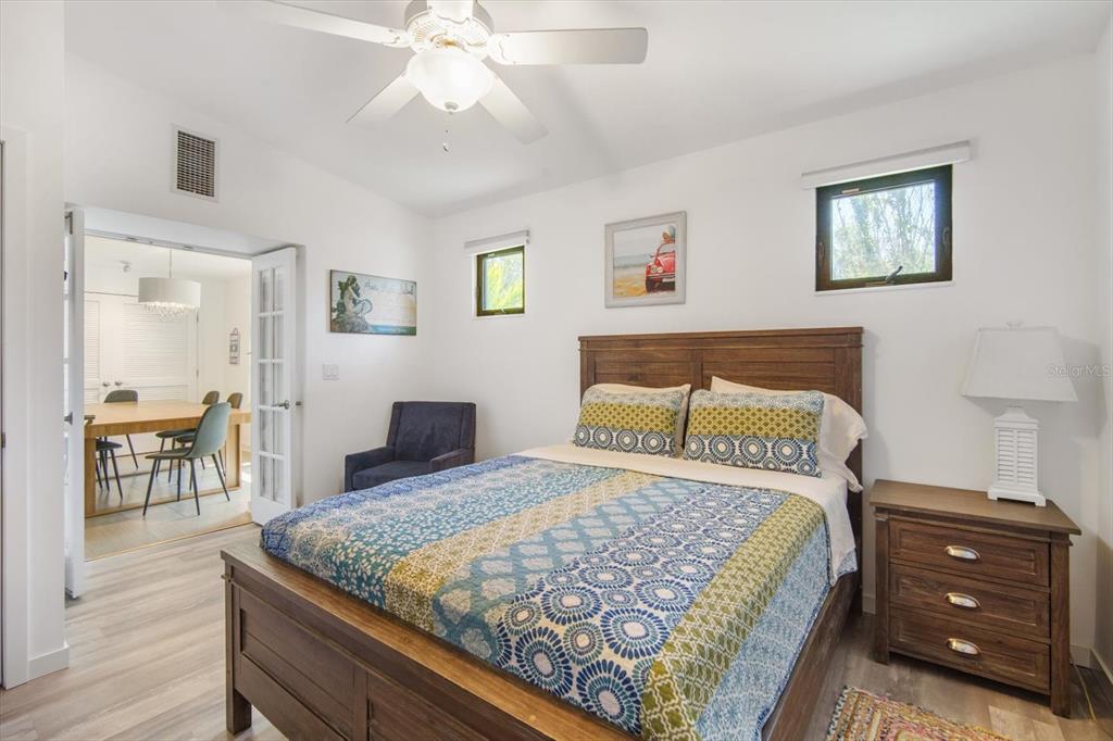 402 71st Street Holmes Beach, FL 34217 - Photo 20 of 70