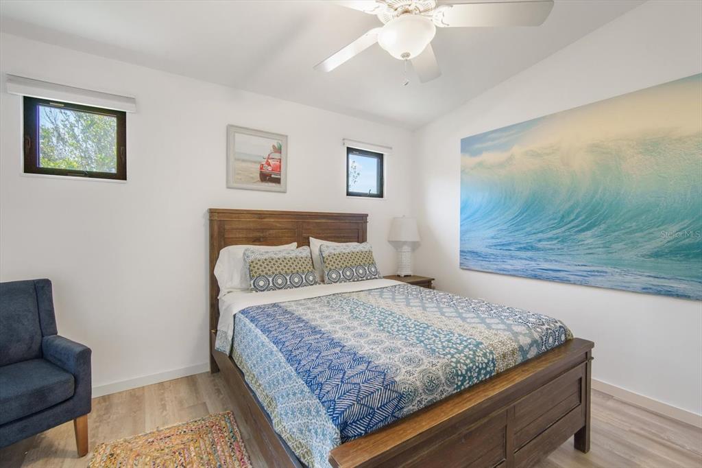 402 71st Street Holmes Beach, FL 34217 - Photo 21 of 70