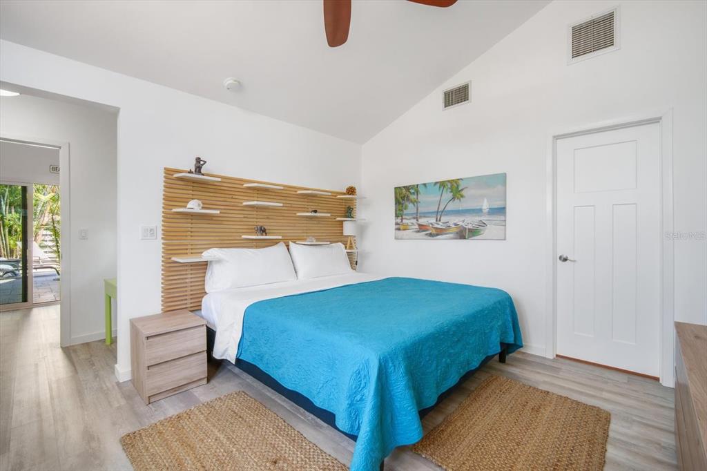 402 71st Street Holmes Beach, FL 34217 - Photo 28 of 70