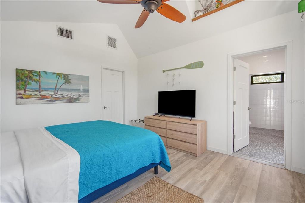 402 71st Street Holmes Beach, FL 34217 - Photo 30 of 70