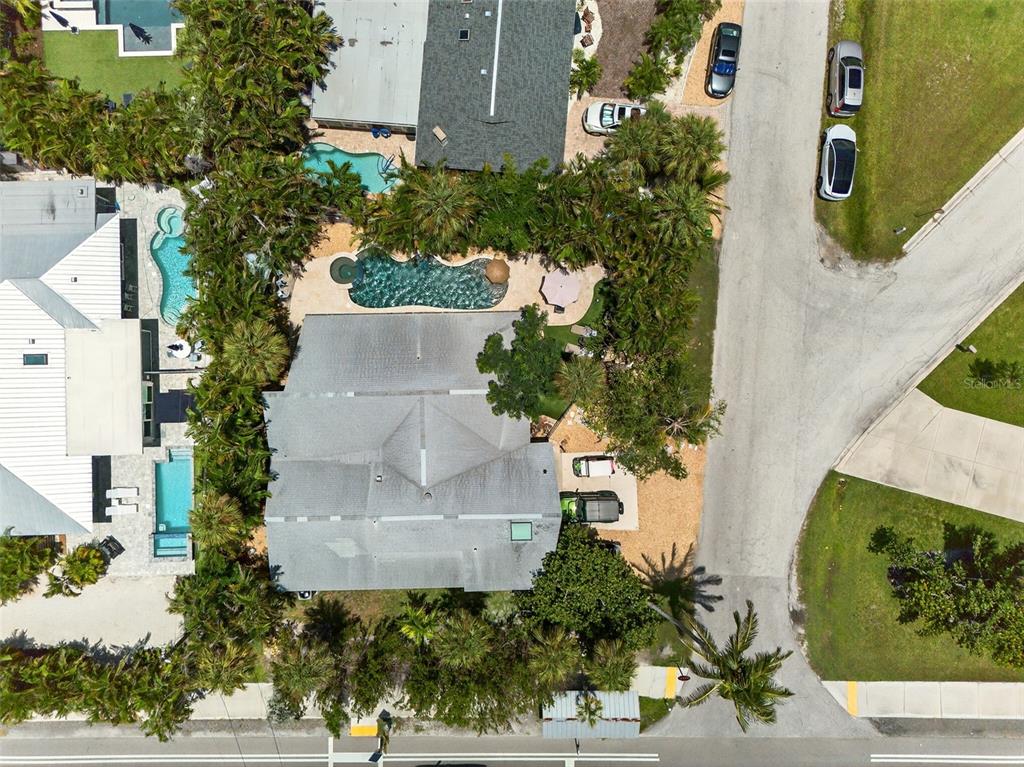 402 71st Street Holmes Beach, FL 34217 - Photo 3 of 70