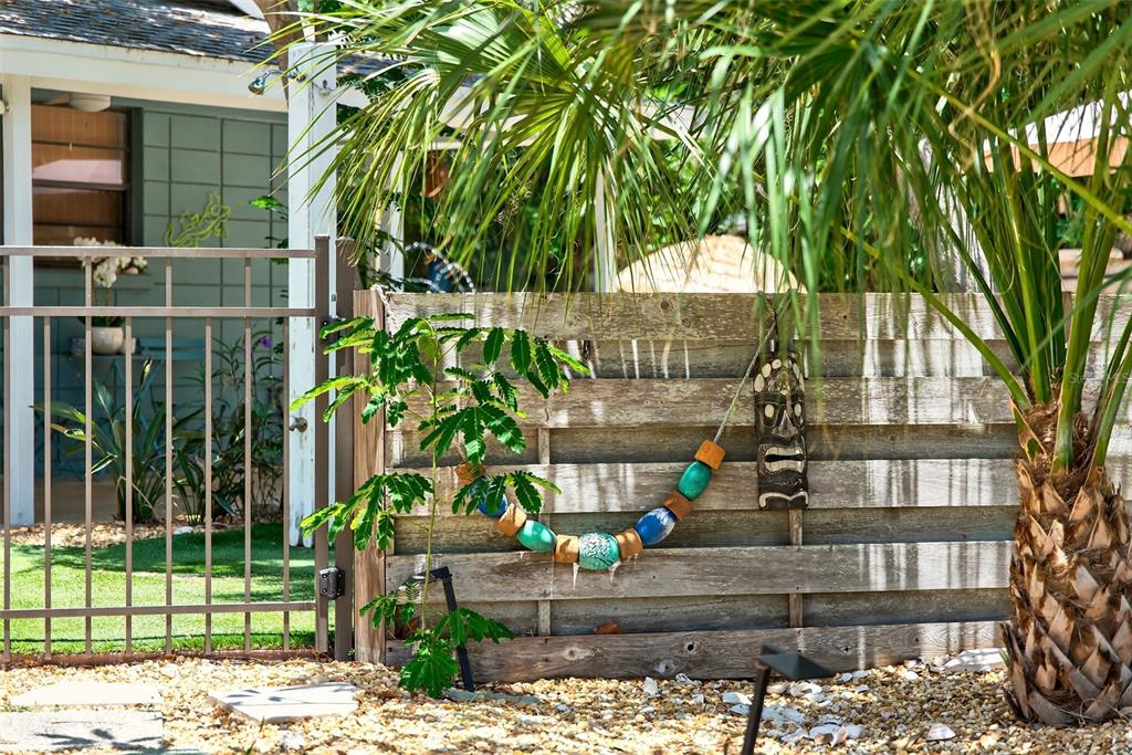 402 71st Street Holmes Beach, FL 34217 - Photo 6 of 70