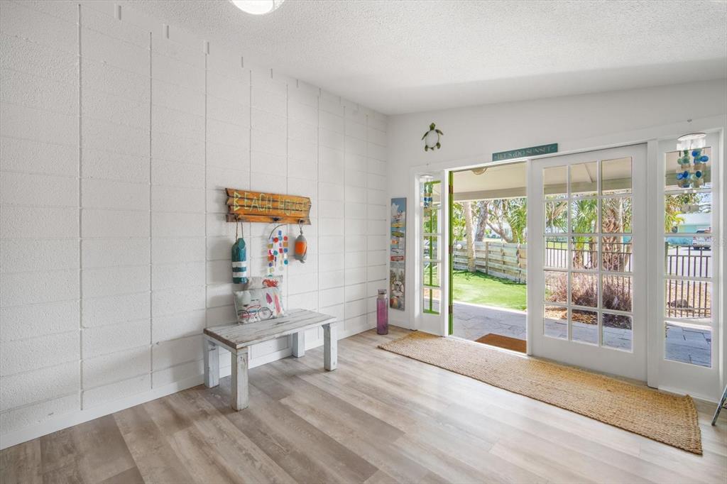 402 71st Street Holmes Beach, FL 34217 - Photo 10 of 70