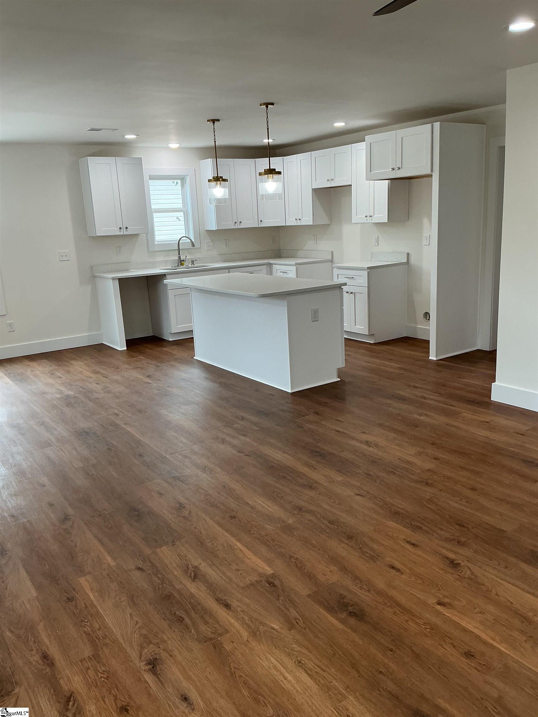 140 Broadus Street Greer, SC 29651 - Photo 12 of 25