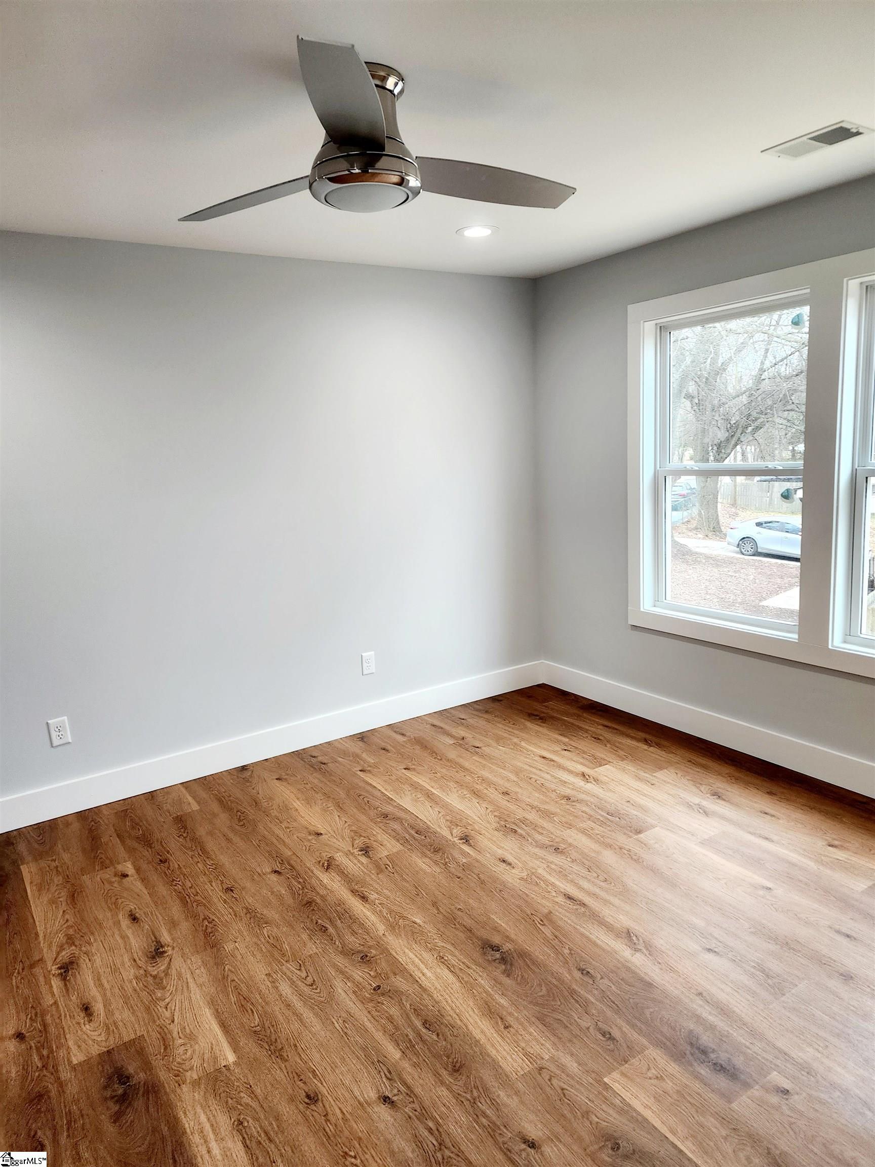 140 Broadus Street Greer, SC 29651 - Photo 16 of 25