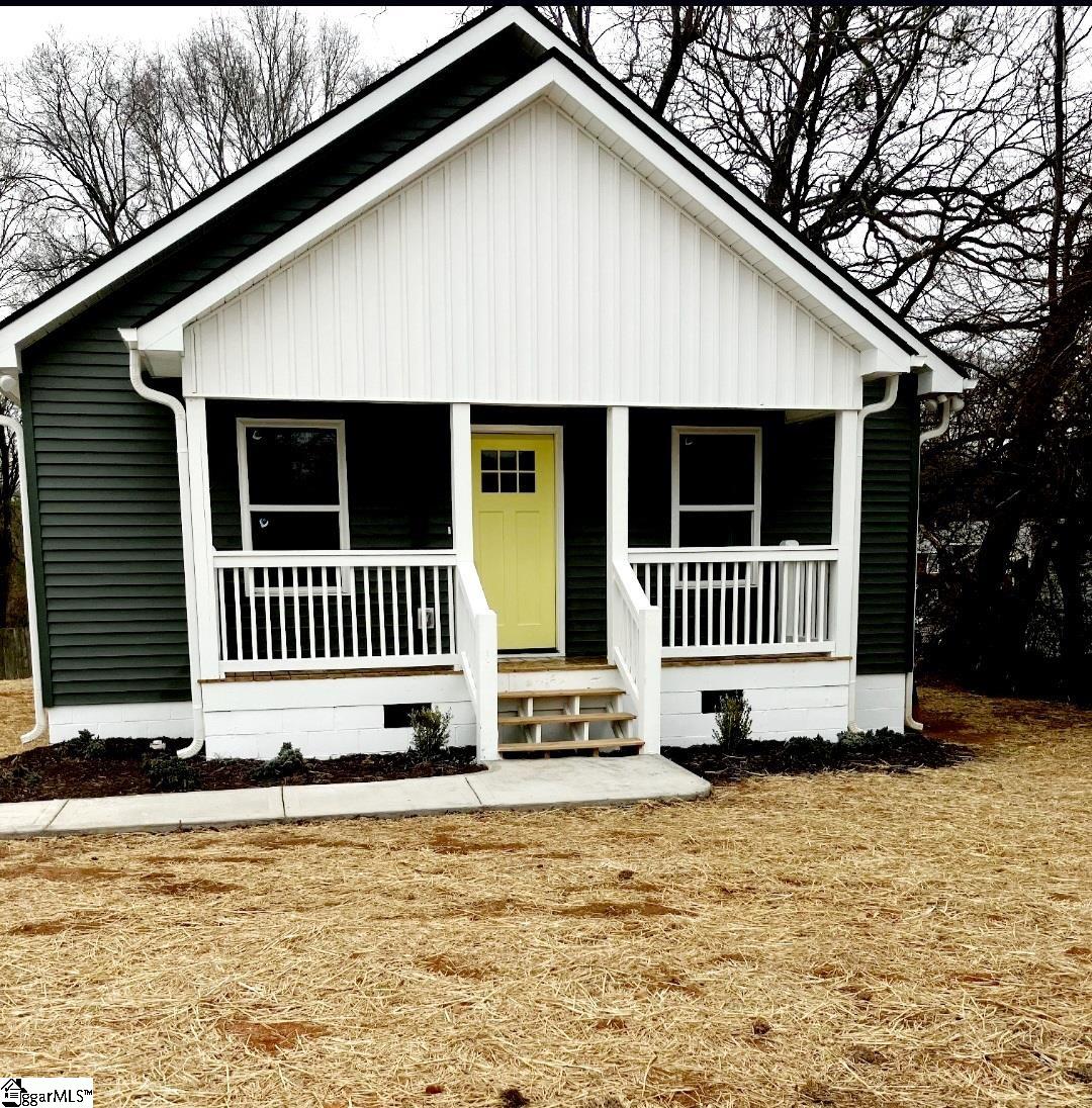 140 Broadus Street Greer, SC 29651 - Photo 2 of 25