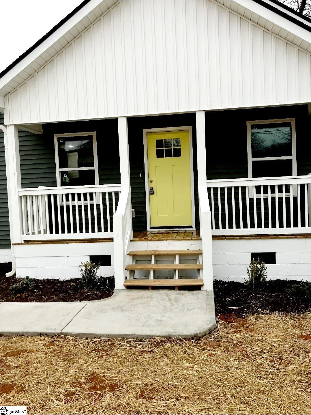 140 Broadus Street Greer, SC 29651 - Photo 4 of 25